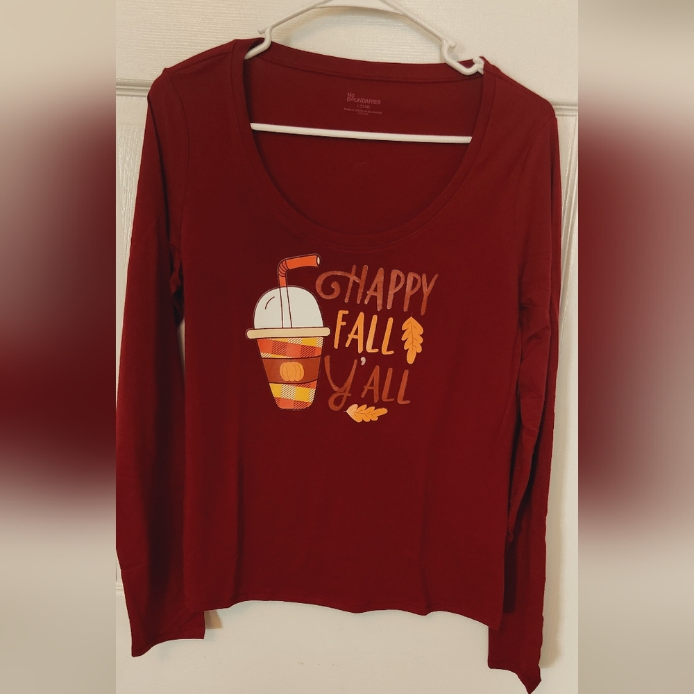 Maroon fall logo top